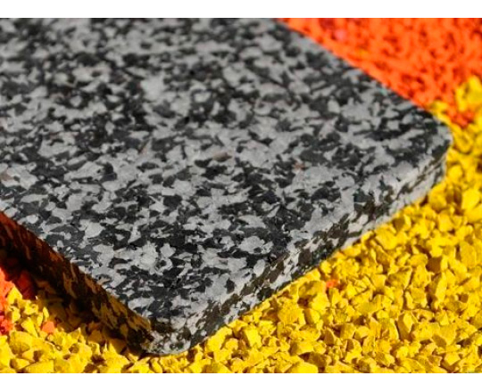 Рулонное резиновое покрытие АНТ Granite 50% (Плотность 1300) 4 мм